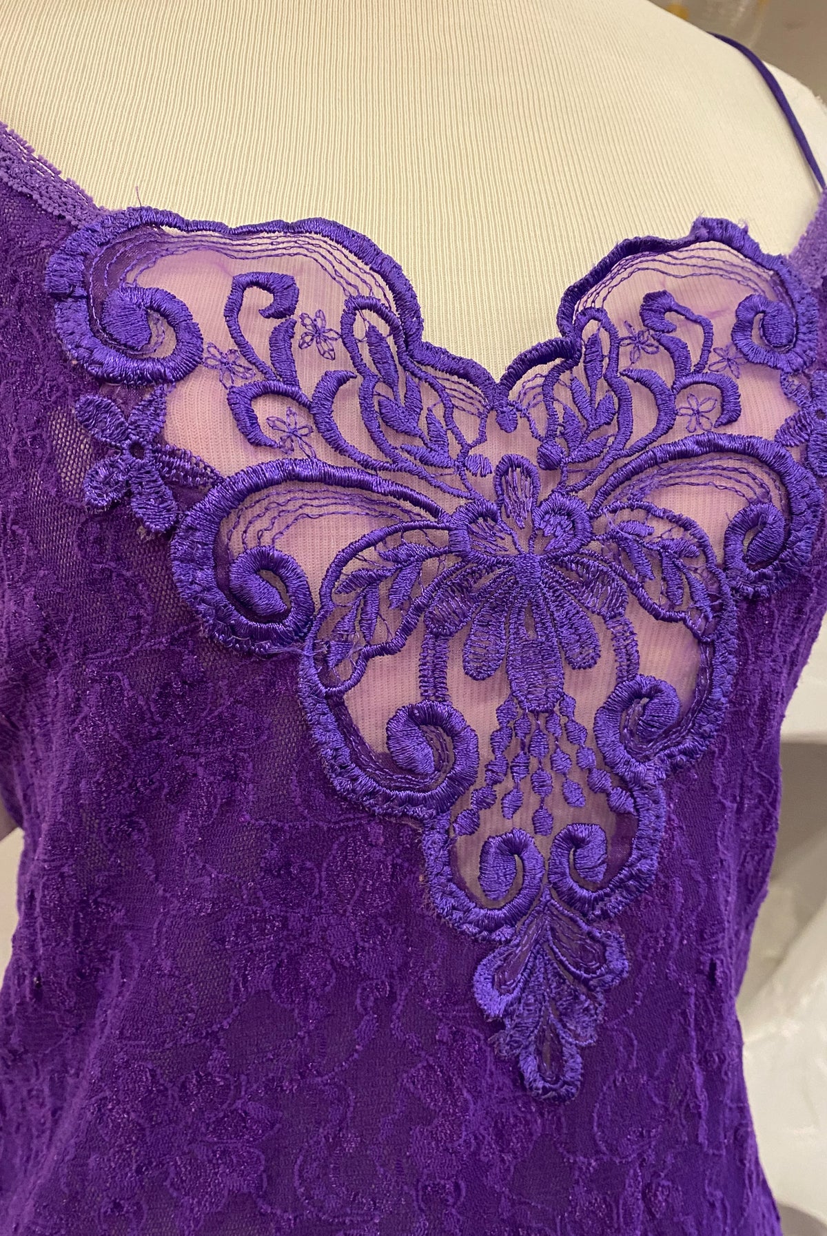 Vintage Vibrant Purple Lace Dress