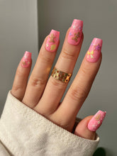 Gingerbread Nail Art