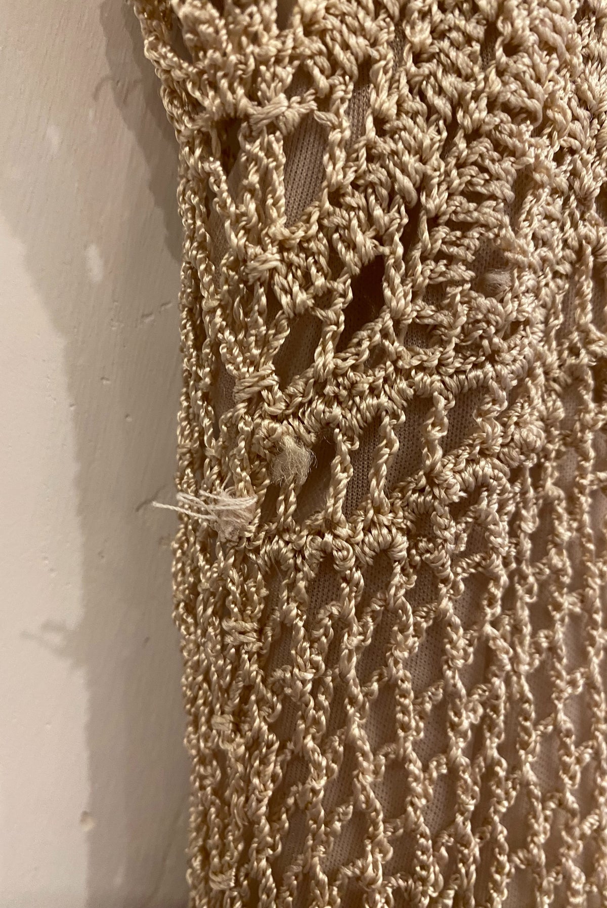 Y2K Beige Lined Crochet Tank Top
