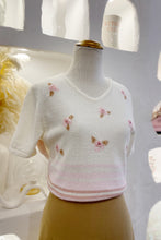 Floral Embroidered Tee