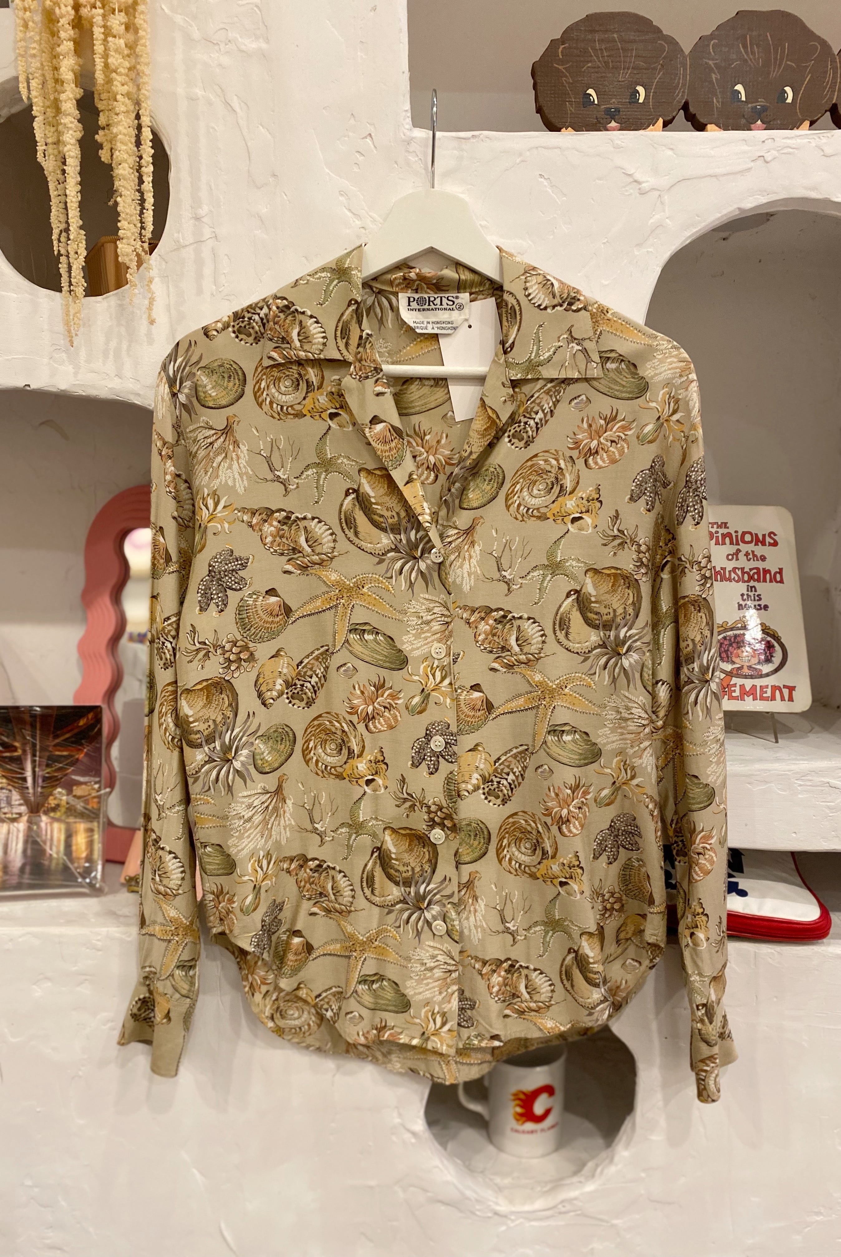 Vintage Tan Seashell Pattern Button Up