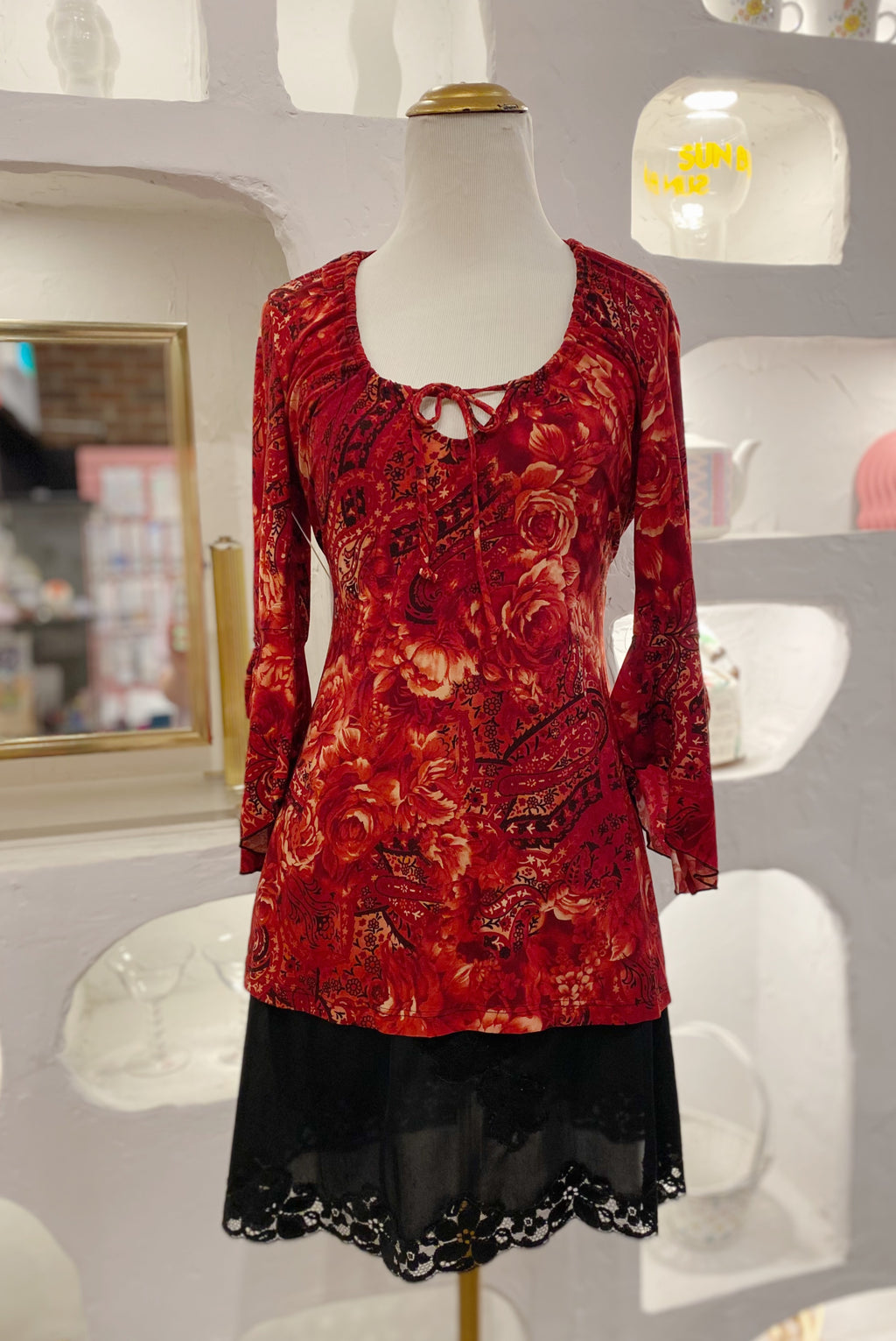 Y2K Red Floral Top with Trumpet Sleeves