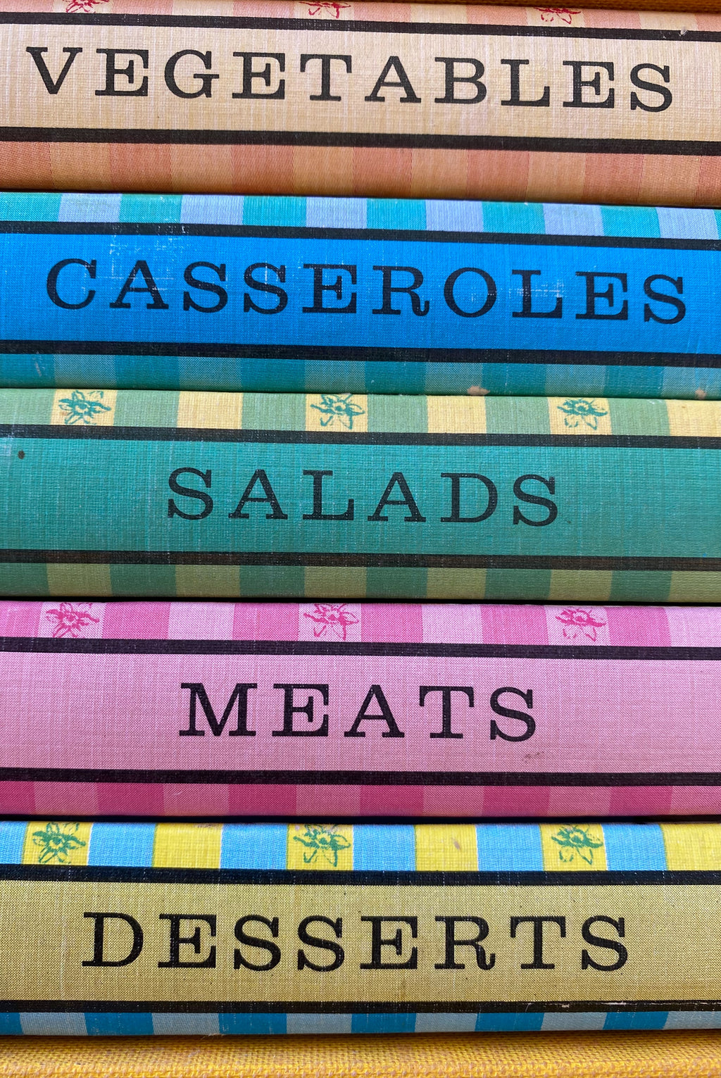 Retro Hardcover Cookbook Box Set