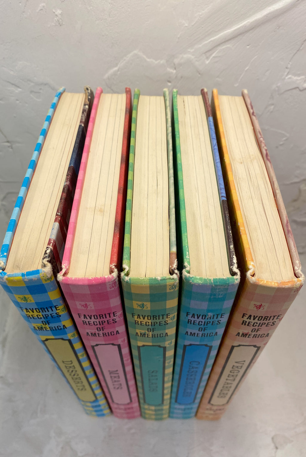 Retro Hardcover Cookbook Box Set