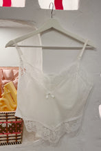 V-Hem Cami