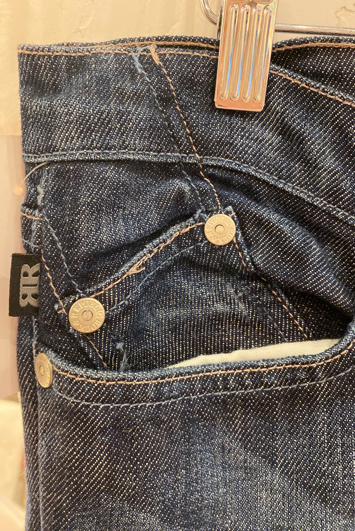 Rock & Republic Low Rise Bootcut Jeans