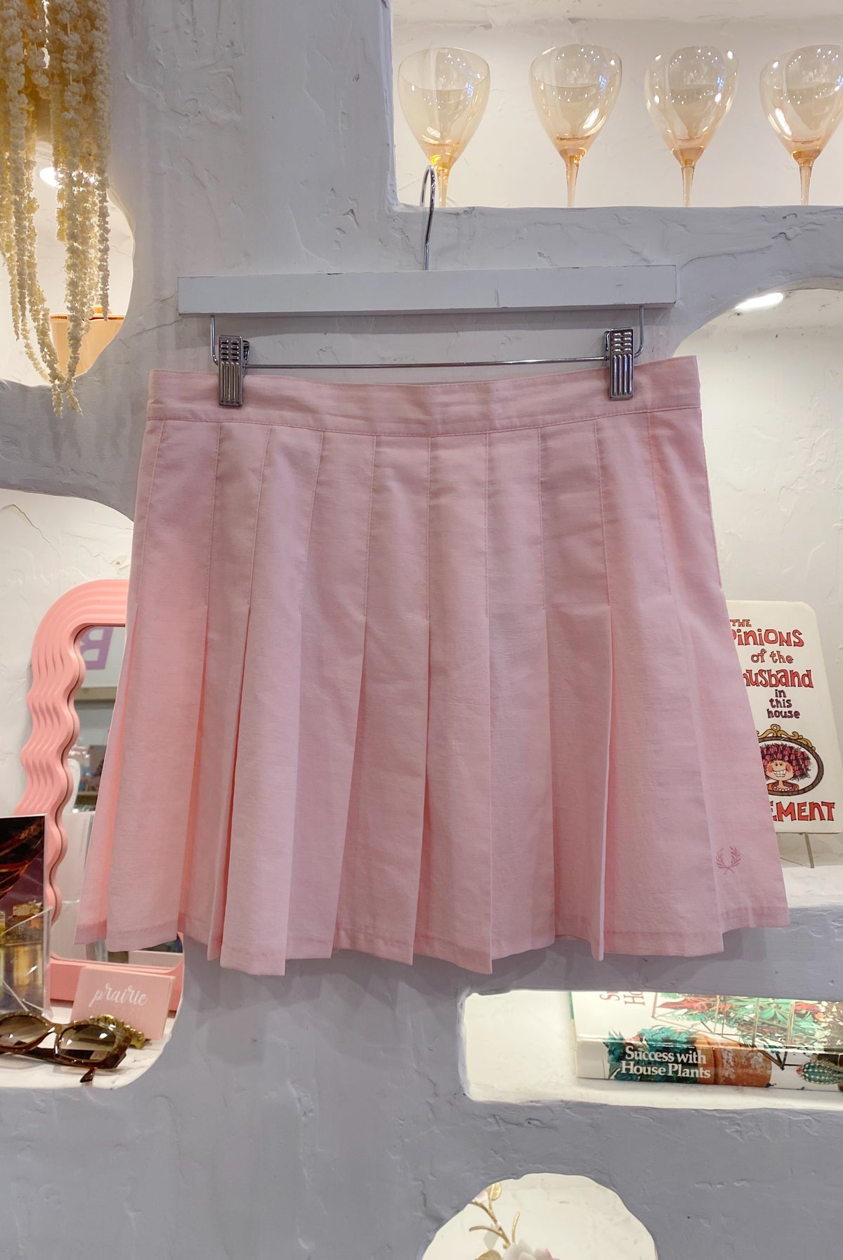 Retro Pink Pleated Mini Skirt