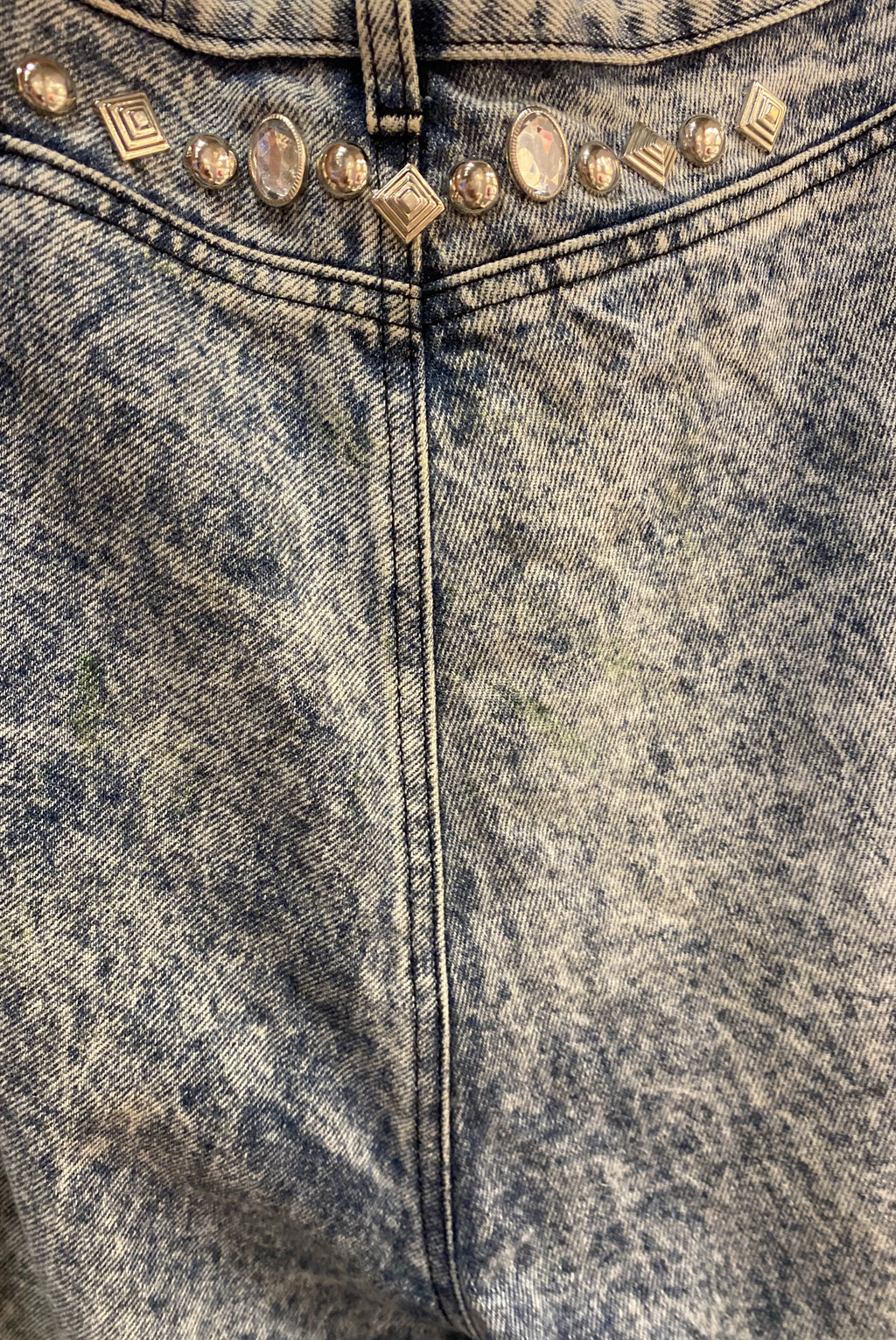Embellished 80s Acid Wash Mom Jeans