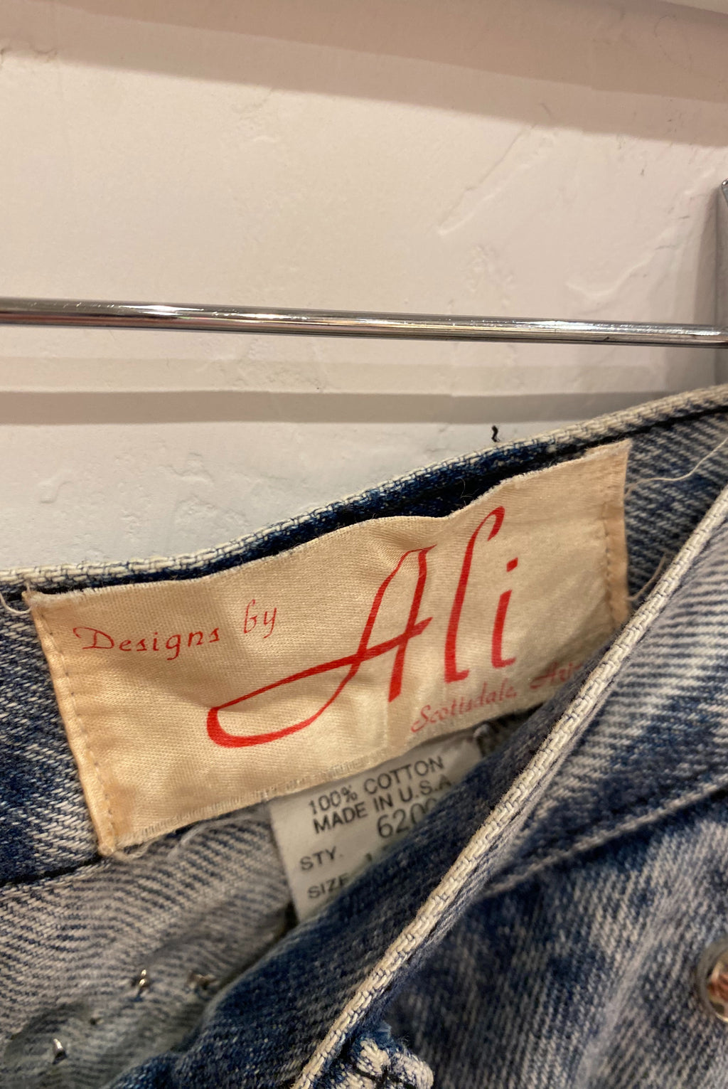 Embellished 80s Acid Wash Mom Jeans