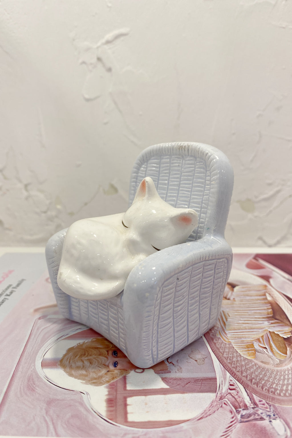 Vintage Ceramic Cat Figurine