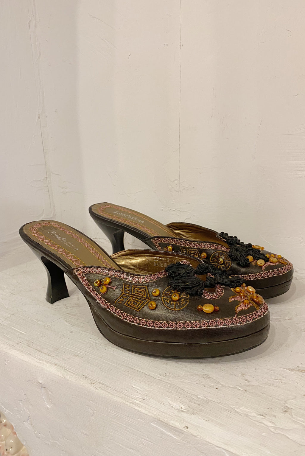 Beaded Chinoiserie Slip On Mules